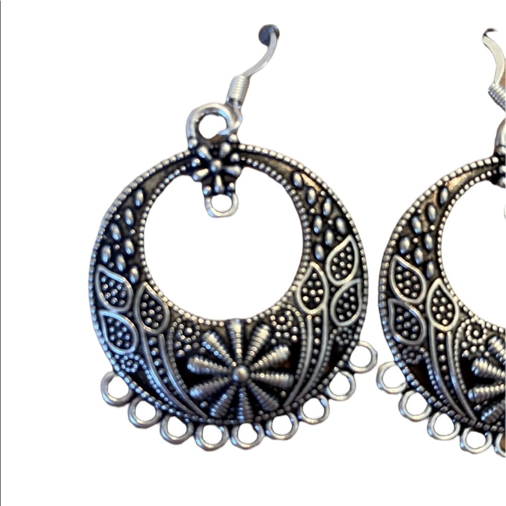 Boho Silver Floral Dangle Earrings